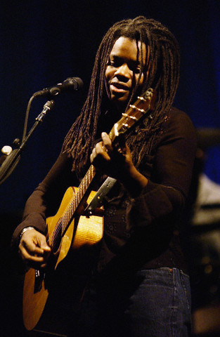 Tracy Chapman, 51 years in 51 photos - About Tracy Chapman