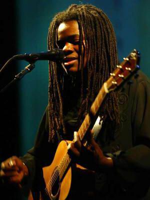 2005 - Telling Stories - About Tracy Chapman